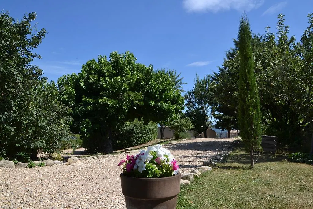 Le Vieil Aiglun Villa Aiglun  0*, Aiglun (Alpes-de-Haute-Provence) France